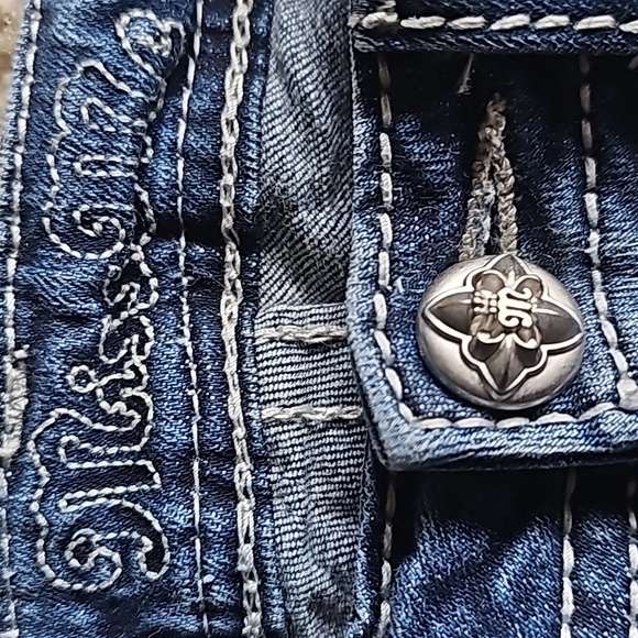 30. Miss Me Girls Shorts - Picture 8 of 9